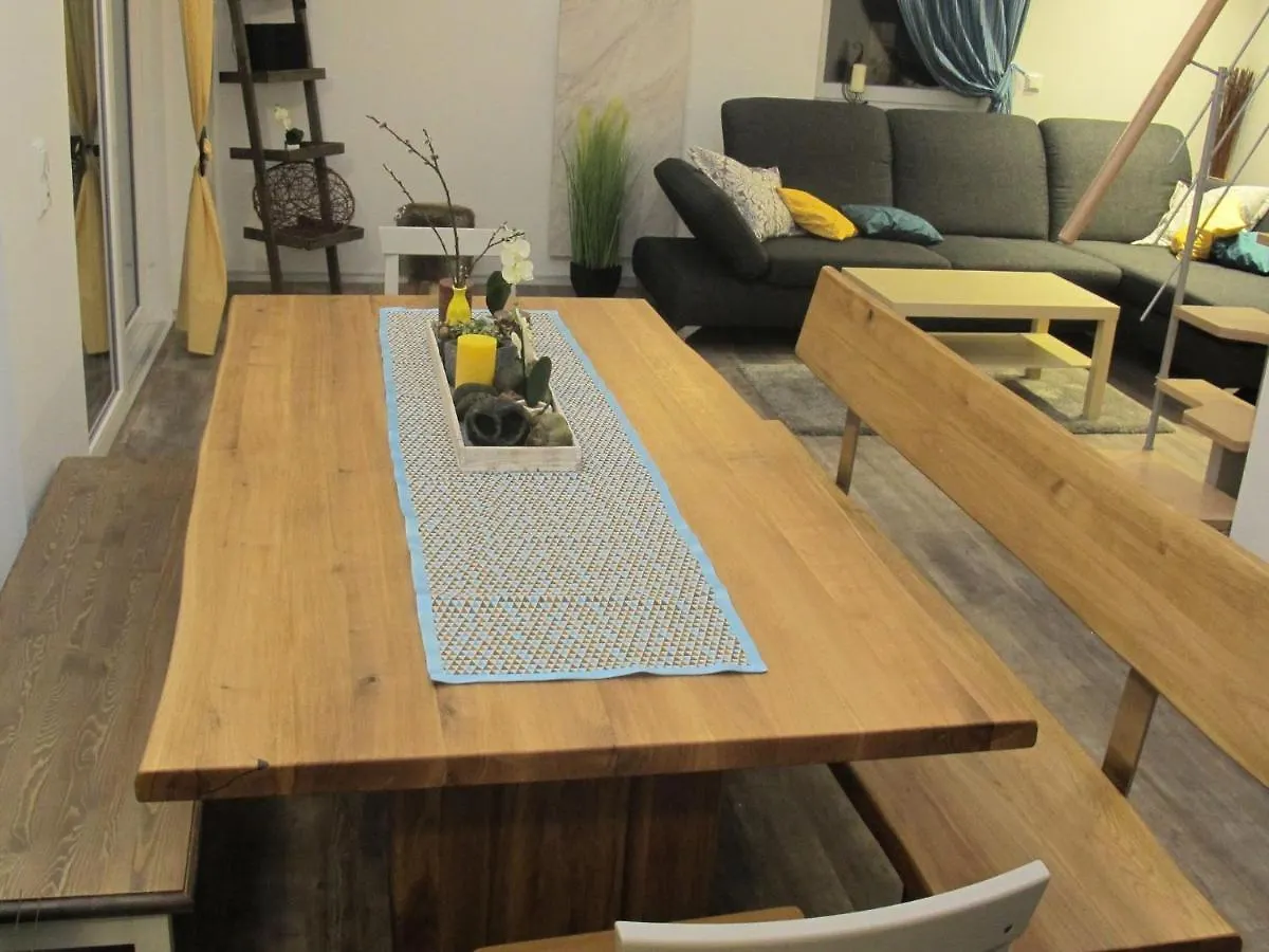 Holiday home Apartment In Kleinwinklarn With Terrace