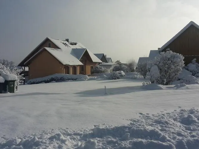 Apartment In Kleinwinklarn With Terrace 0*,